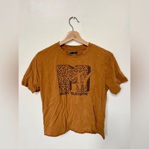 MTV leopard shirt